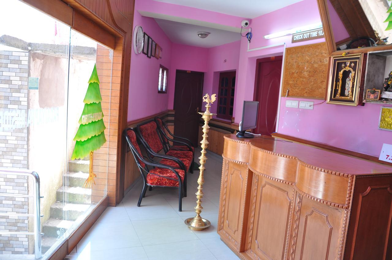 Yogi Residency Hotel โกไดกานัล ภายนอก รูปภาพ